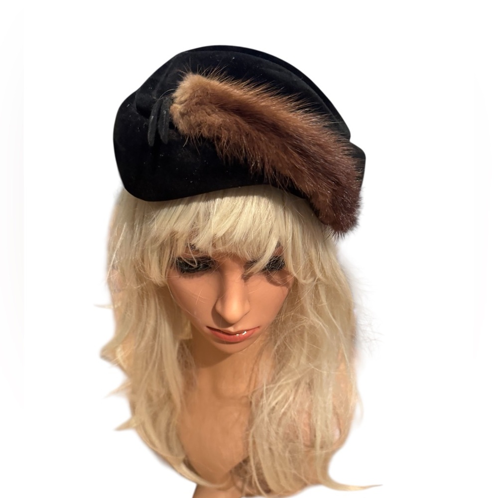 Vintage Black Hat Facinator with Brown Mink Fur Accent